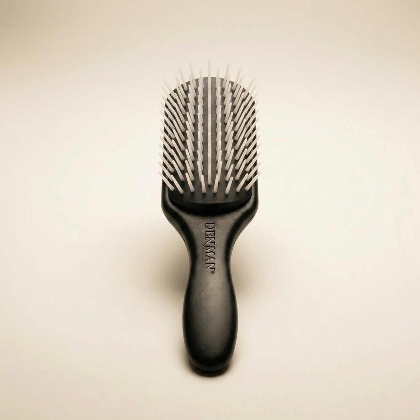 Denman Original Styler Brush D3 - Hero (Front-Facing)