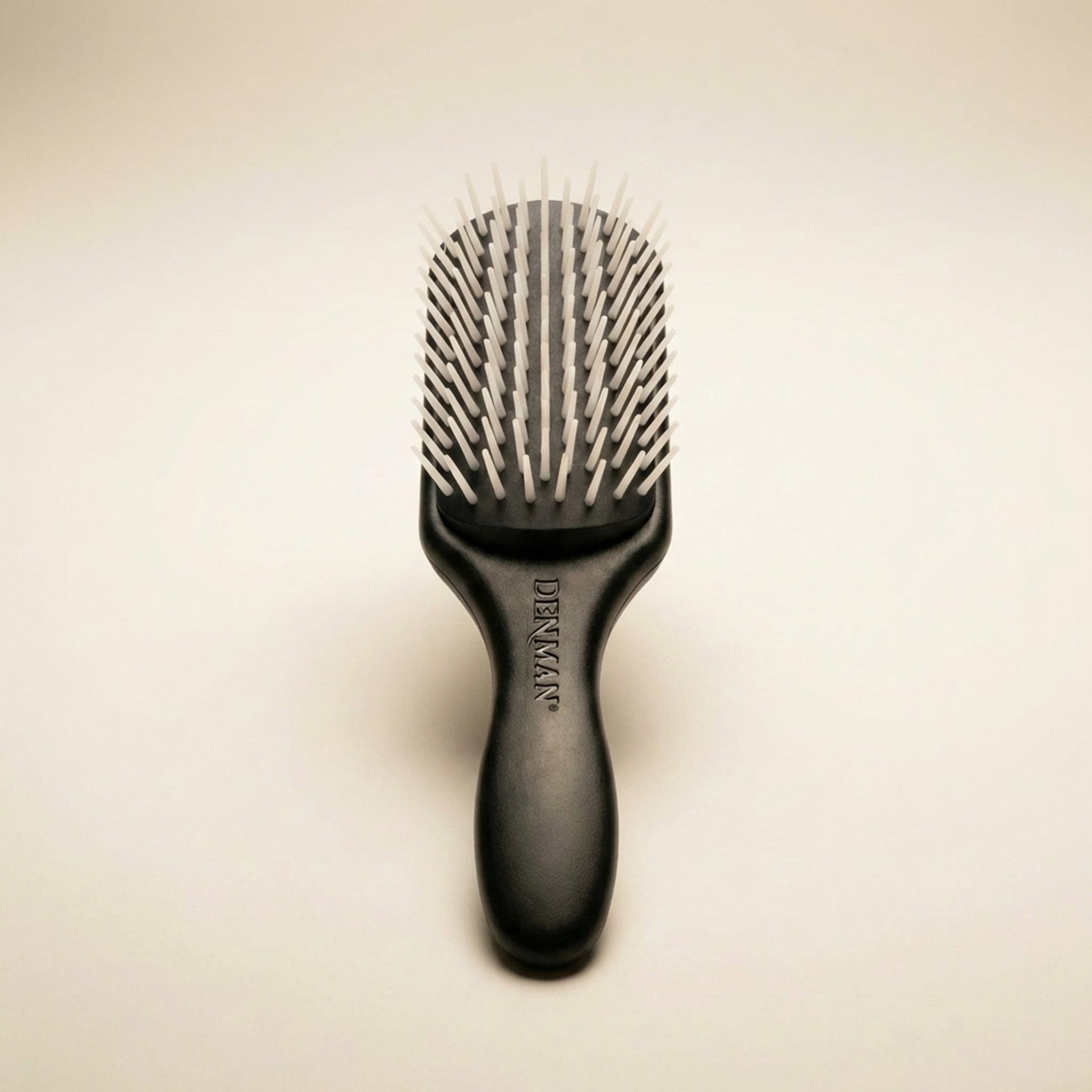 Denman Original Styler Brush D3 - Hero (Front-Facing)