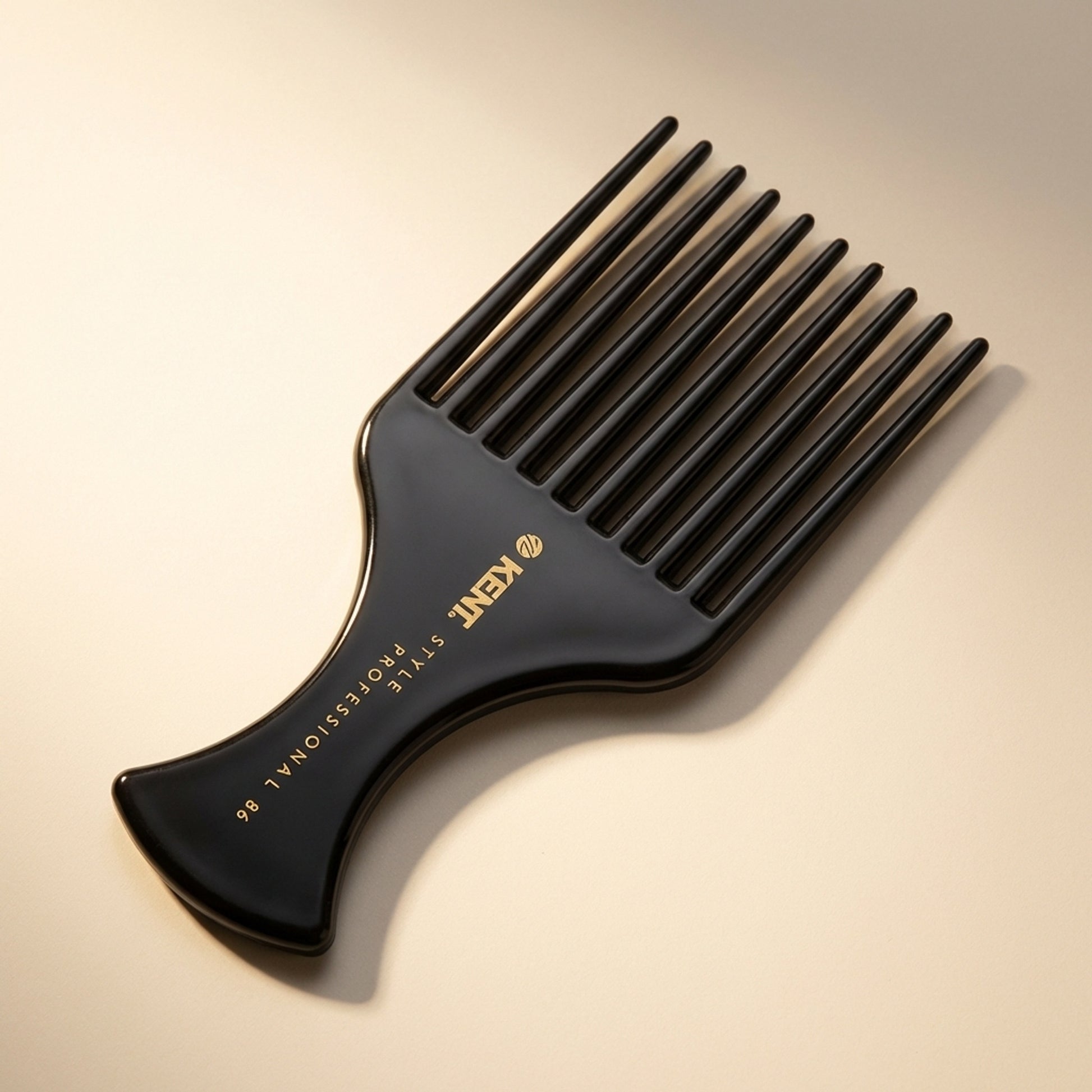 Kent Afro Hair Pick Comb - Detail / Texture
